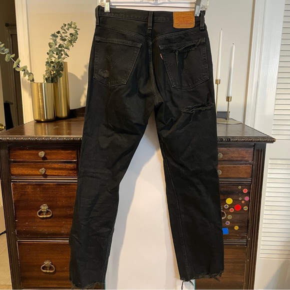 Levi’s Premium distressed 501 jeans size 0 - Picture 2 of 6